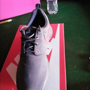 Nike Roshe One Running Shoes